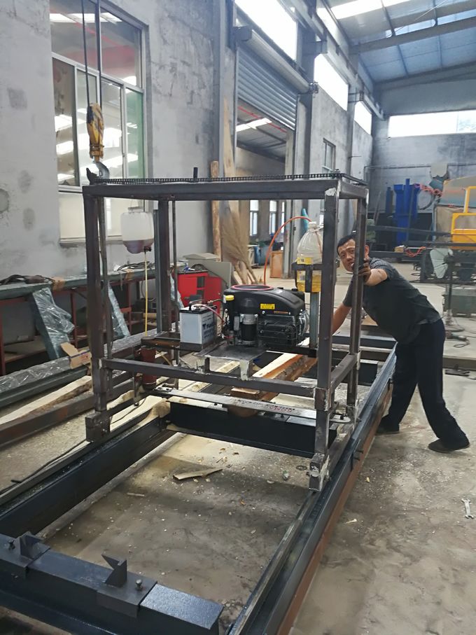 Portable chainsaw sawmill,Electric auto feeding chain saw mill machine