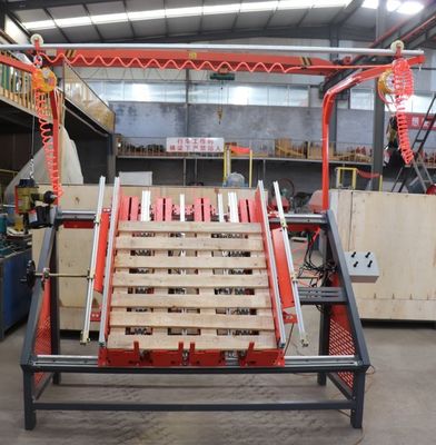 Euro pallet automatic nailing machine/wooden pallet production line for sale