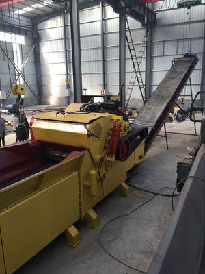 Pallet shredder crusher drum wood chipper for sale, mobile chipper machine