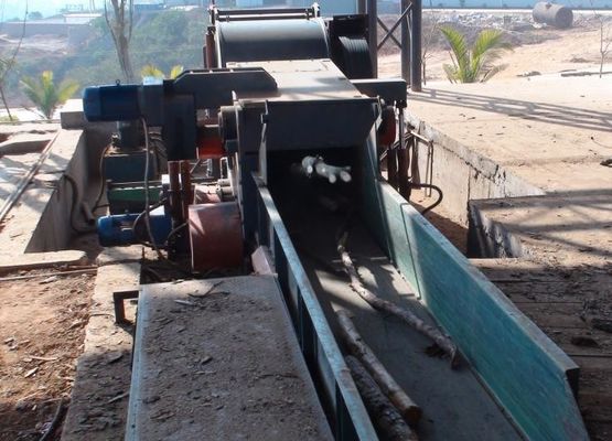 12 Meters Outlet Conveyor Length Wood Crusher for Large-Scale Production Needs