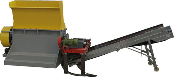 Mobile wood pallet crusher wood chip crusher wood crushing machine with shaft diameter 440mm