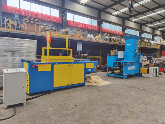 Wood Shaving Press Baling Sawdust Baler Machine , Sawdust Shaving Bagging Machine