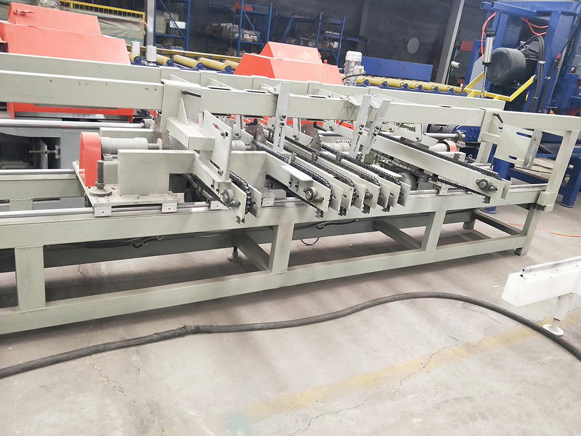 Multi end trim saw, Trim Saws for wood panels multiple rip saw machine