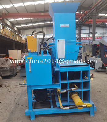 Wood Shaving Press Baling Sawdust Baler Machine , Sawdust Shaving Bagging Machine