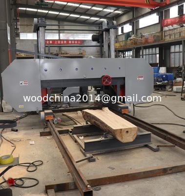 Diesel 55kw Horizontal Band Saw For Cutting Logs With Inverter Feeding