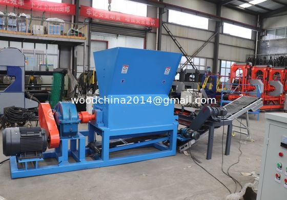 Compact Wood Pallet Grinding Machine Pallet Chipper With Magnet For Household Industry