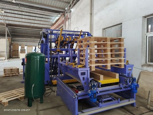 Euro Wood Pallet Nailing Machine 1300mm Wood Pallet Production Line