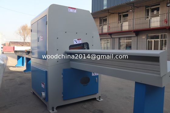 High Speed Timber Automatic Wood Cut Off Saw / Wood Cutting Machine For Wood Pallet