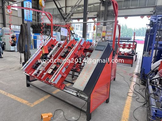 Block Making Pallet Nailing Machine Euro Style Pallet Nailer With 2 Nail Guns