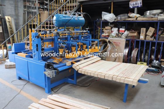 Wood Block Pallet Automatic Nailing Machine EPAL Pallet Feet Connection Nailer