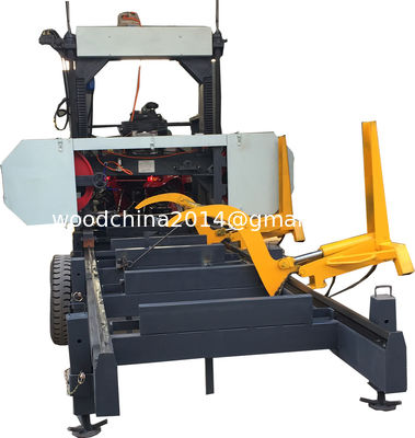 Gasoline engine powered Portable horizontal band sawmill for cutting tree trunk used