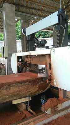 Automaic portable sawmill wood cutting band saw machine with auto feeding advance