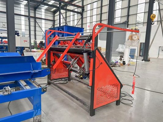 European Type Pneumatic Nail Gun Wood Pallet Making Machine For Nailing Pallets