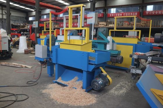 Quality Spiral Shaft Wood Shavings Making Machine Wood Pulverizer Sawdust Machine