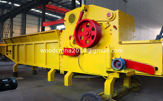 Mobile Shredder Large Wood Chipper For Malaysia /Wast Wood Crusher Machine