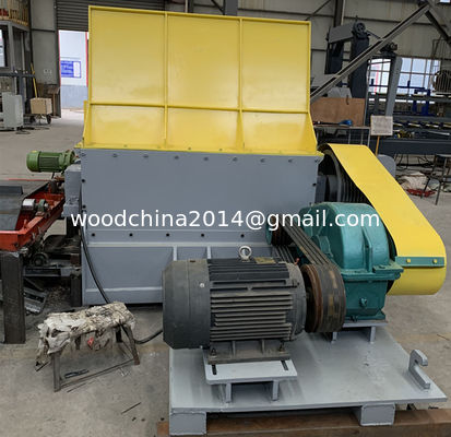 Mobile wood pallet crusher wood chip crusher wood crushing machine with shaft diameter 440mm