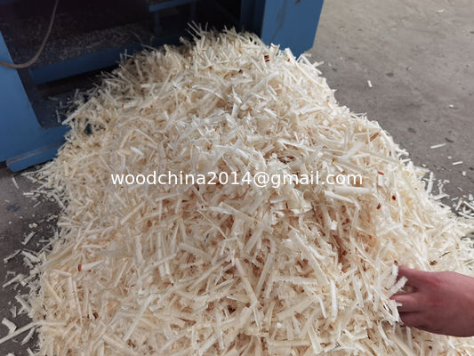 Wood Shaving Machine  / Wood Chipper Shavings Machine For Poultry Bedding